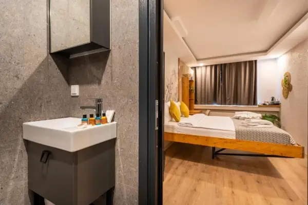 Sayeban Gold Hotel 5
